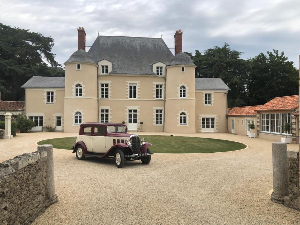 Domaine De La Mazure Bed & Breakfast La Chapelle-Basse-Mer Eksteriør bilde